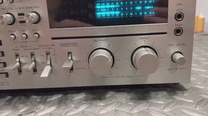Kenwood KX-2060 tape deck demo