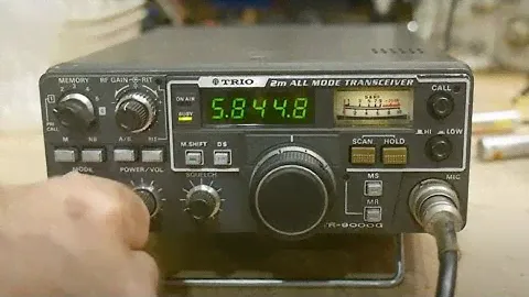 #1639  Trio-Kenwood TR-9000G 2M All Mode Transceiver (part 1 of 7)