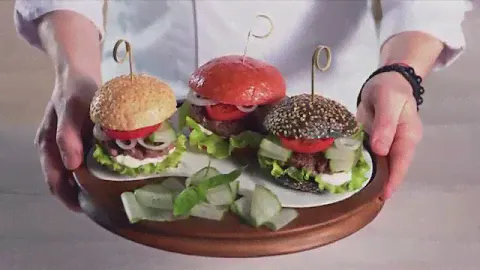 Рекламный ролик "Kenwood Chef Sense" Насадка - Мясорубка